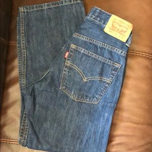 Boys Levi’s 550 Relaxed Husky size